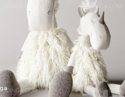 عروسک اسب شاخدار پشمی