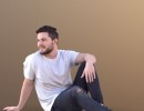 کاراکتر مرد نشسته