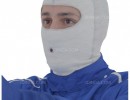مرد در حال رانندگی