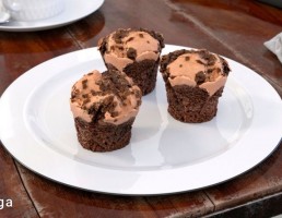 بشقاب + کیک (کلوچه)