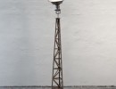 آباژور ایستاده